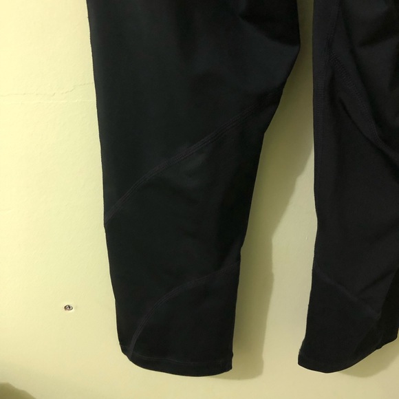 Nike PRO CAPRI DRI-FIT - Picture 9 of 9